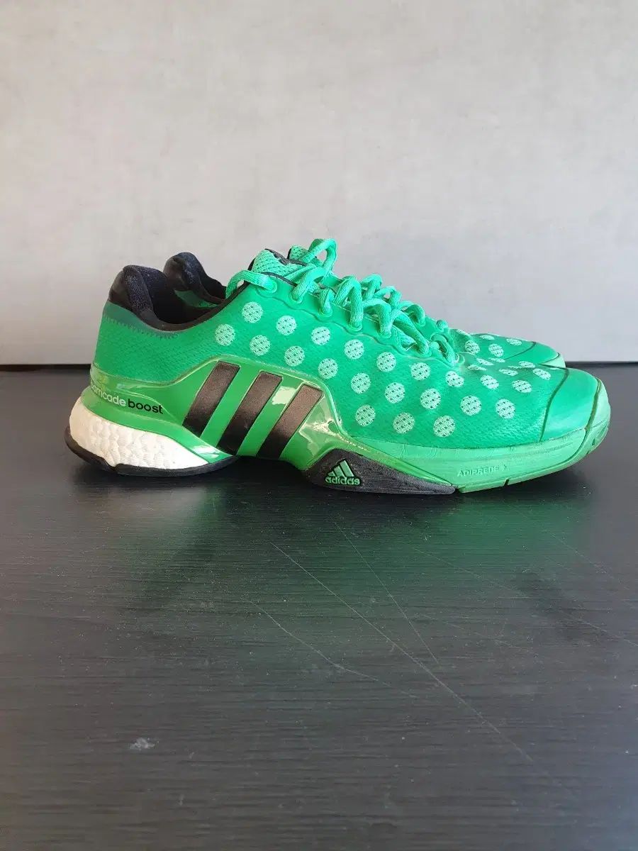 アディダス バリケード ブースター グリーン テニスシューズ 260