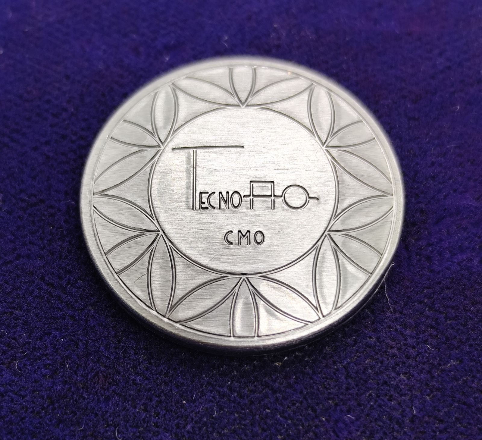 テクノAO 一般家電用 PC 16 電磁波防止グッズ