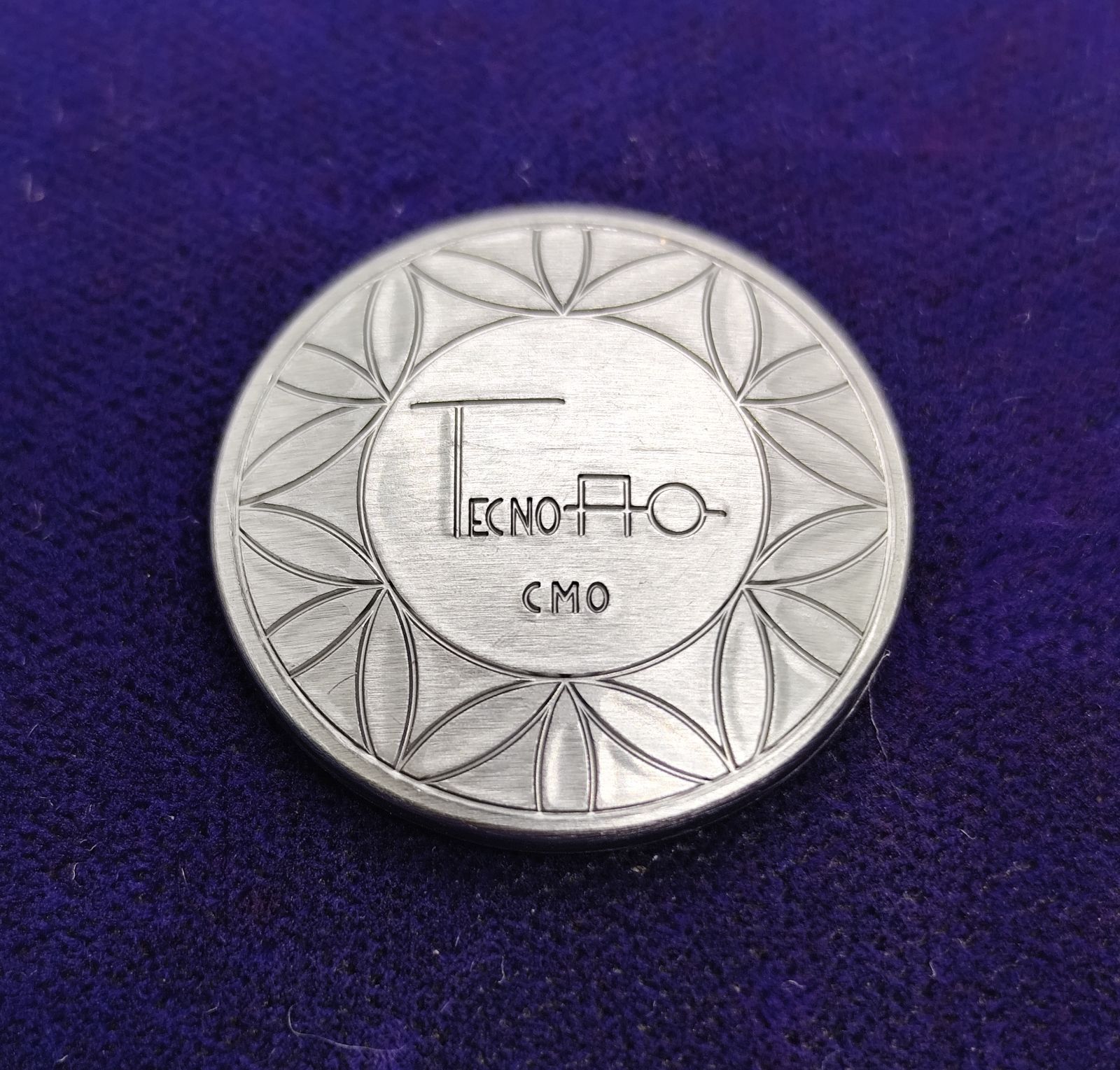  テクノAO 一般家電用 PC 16 電磁波防止グッズ その他 PC周辺機器