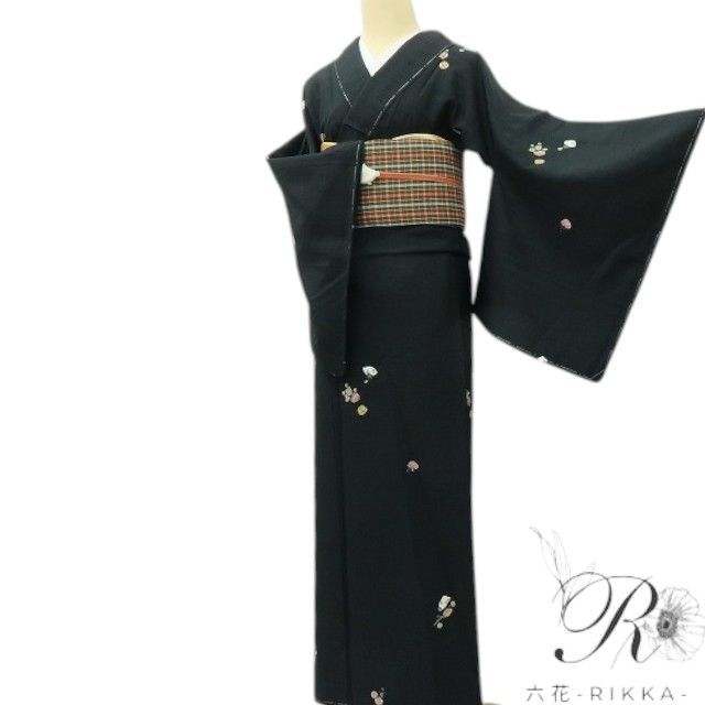 六花-RIKKA- 新品 正絹 青柳謹製 お正月柄 仕付け糸付 紬 着物 A4198