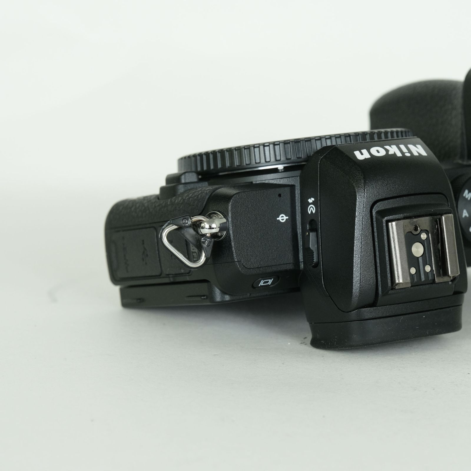 シャッター数8 140回