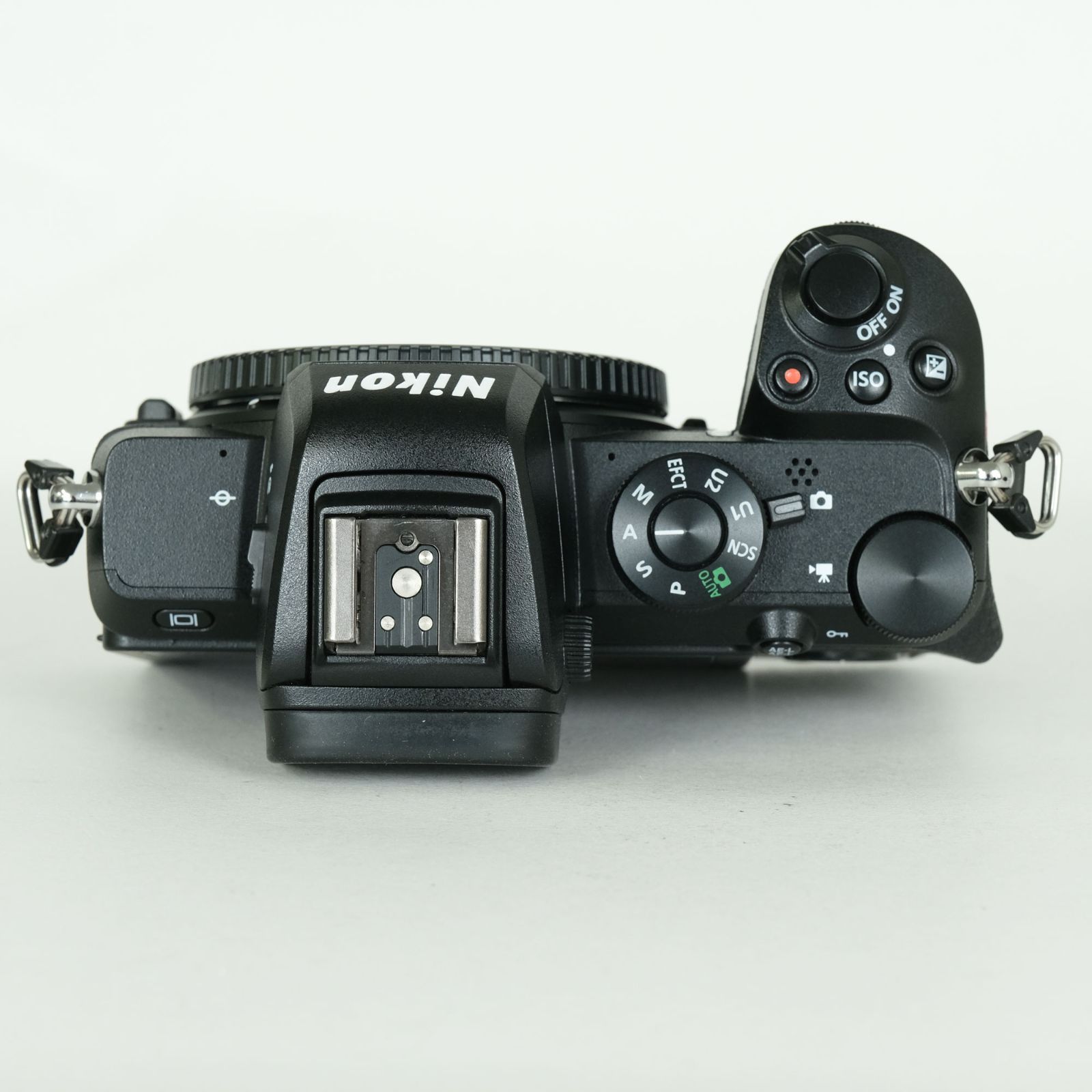 シャッター数8 140回