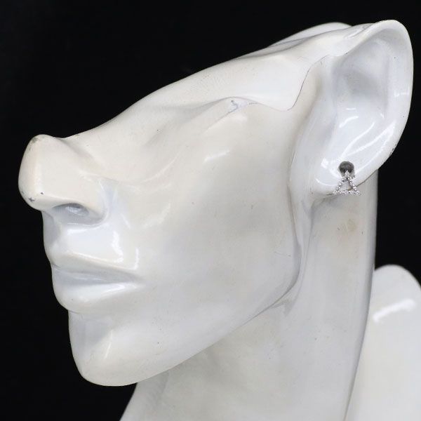 ダイヤモンド ピアス