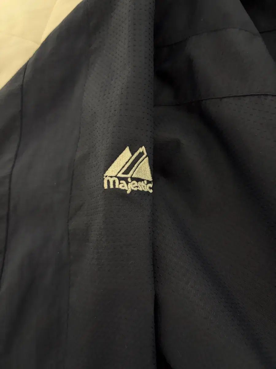 マジェスティック