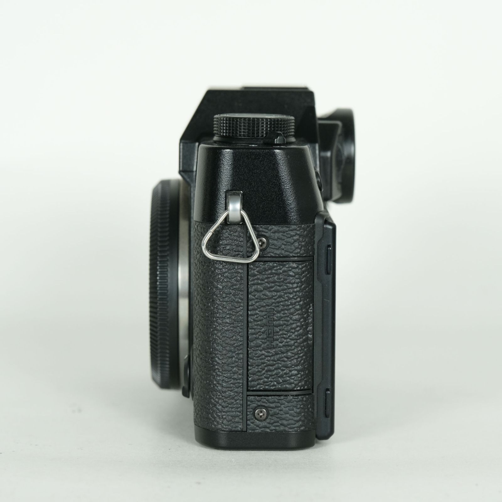 良品 | シャッター数1,100回｜バッテリー2個付] FUJIFILM X-T30