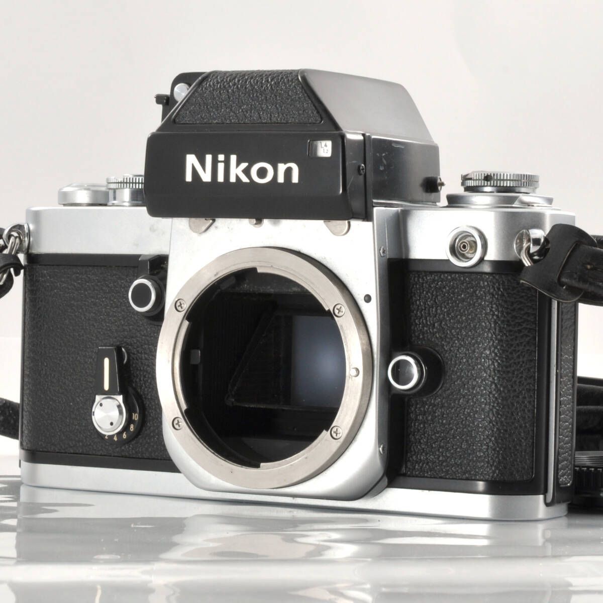 惜しいっ！露出計以外はOKです特価【ニコン】Nikon F2 フォトミック