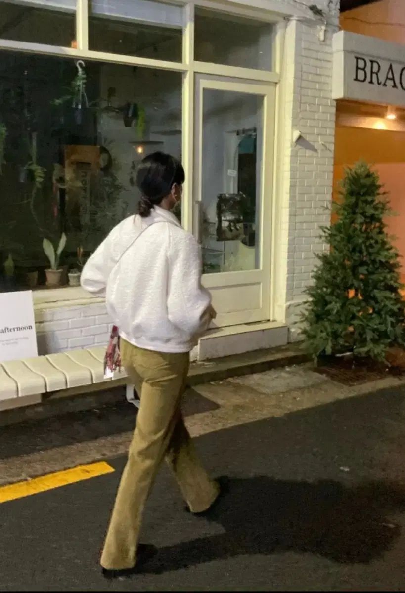 ホワイト ブークレ ブルゾン ジャケット