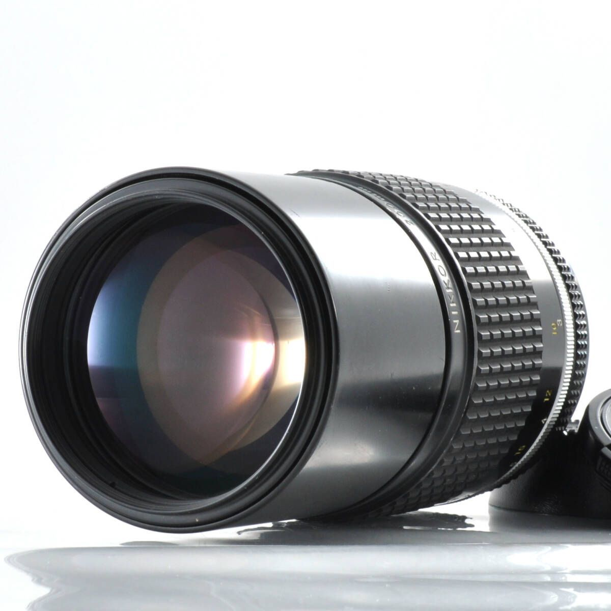 ニコン Nikon Nikkor Ai s 200 mm F 4 単焦点望遠レンズ P 670