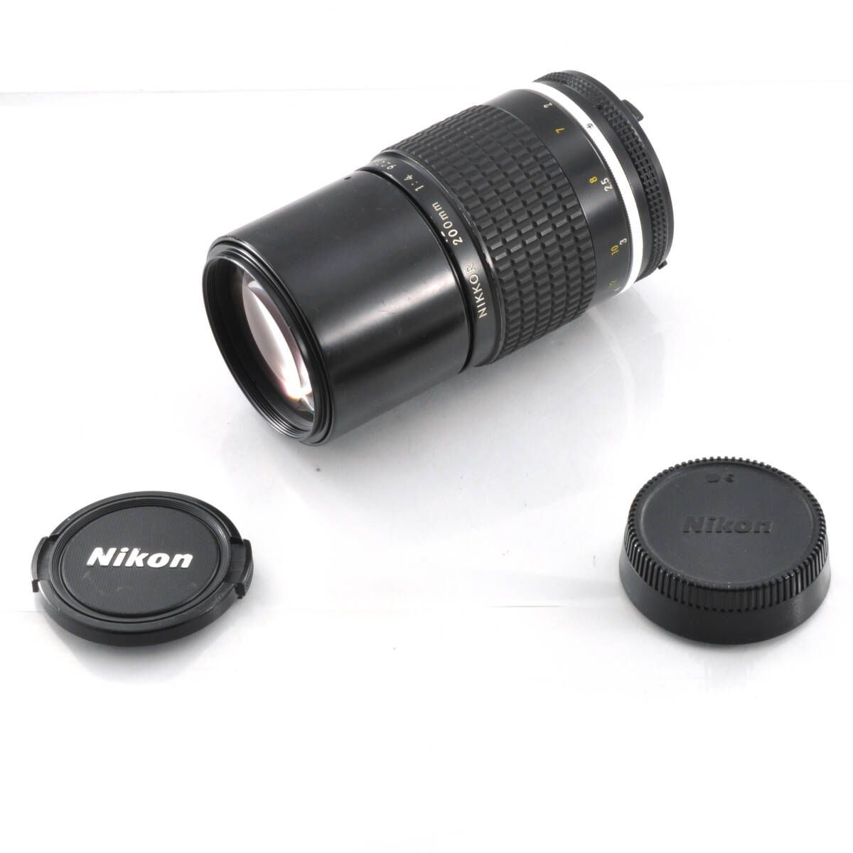ニコン Nikon Nikkor Ai s 200 mm F 4 単焦点望遠レンズ P 670