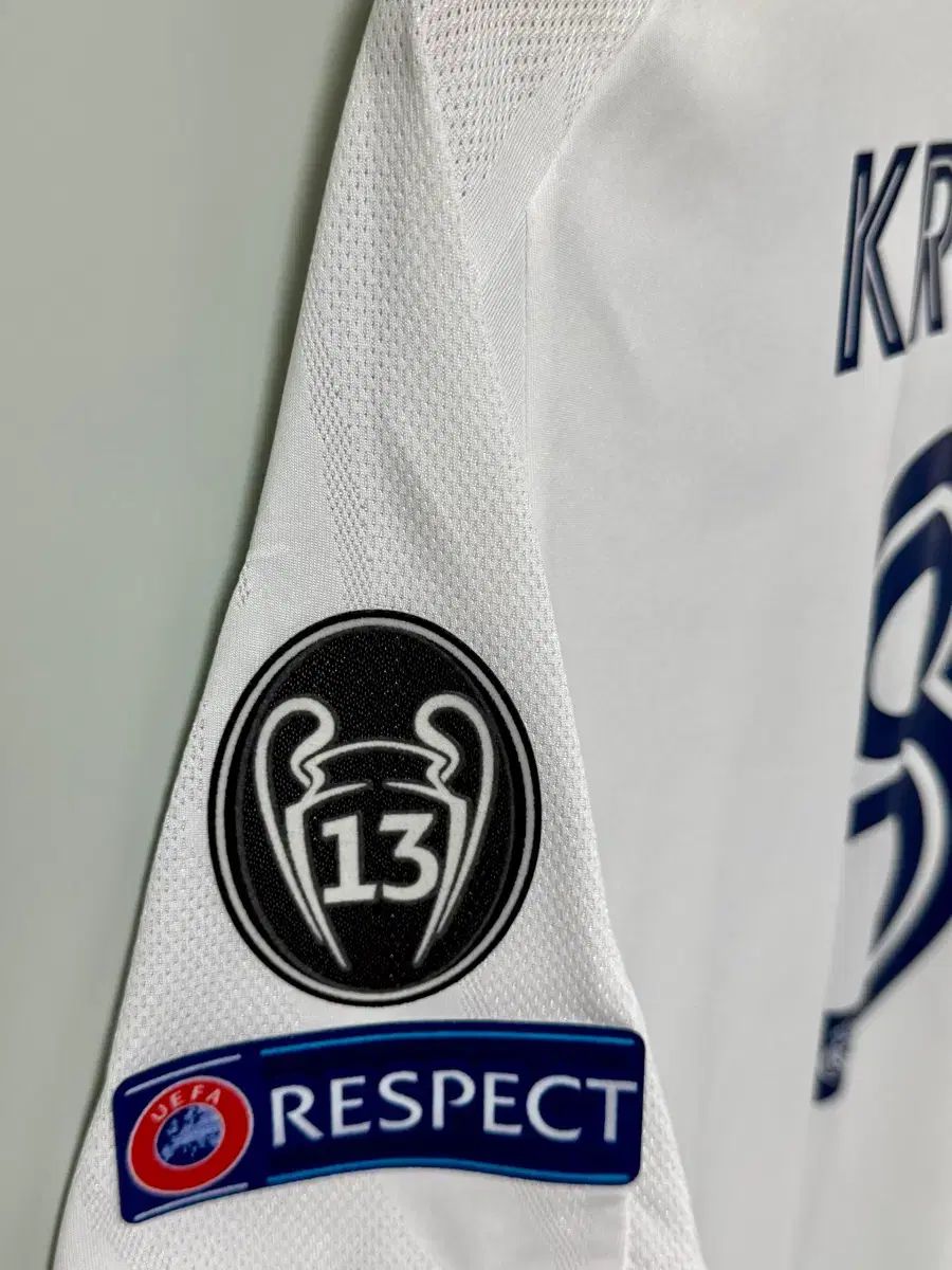 20-21 レアル・マドリード ホーム No 8 トニ・クロース - メルカリ