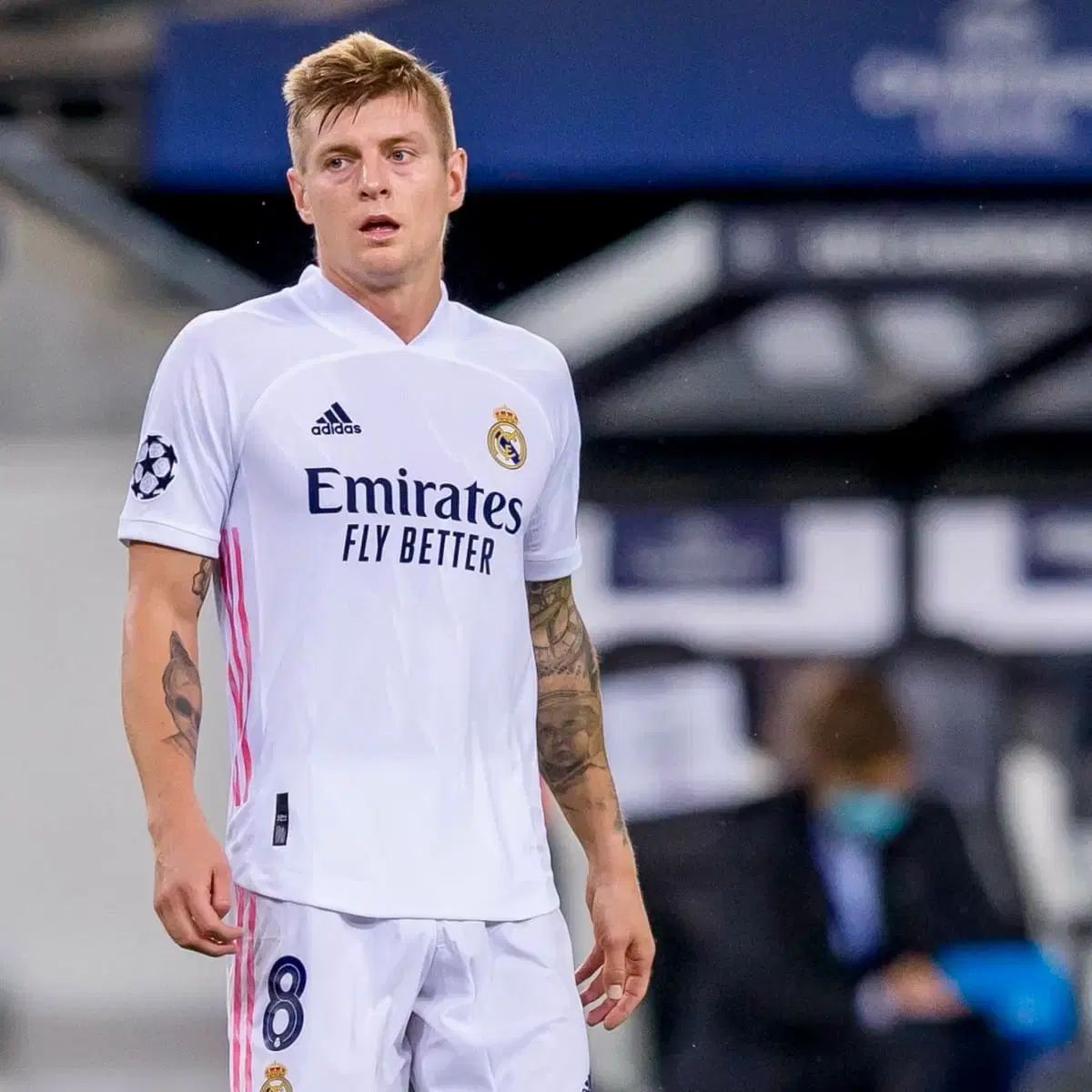 20-21 レアル・マドリード ホーム No 8 トニ・クロース - メルカリ