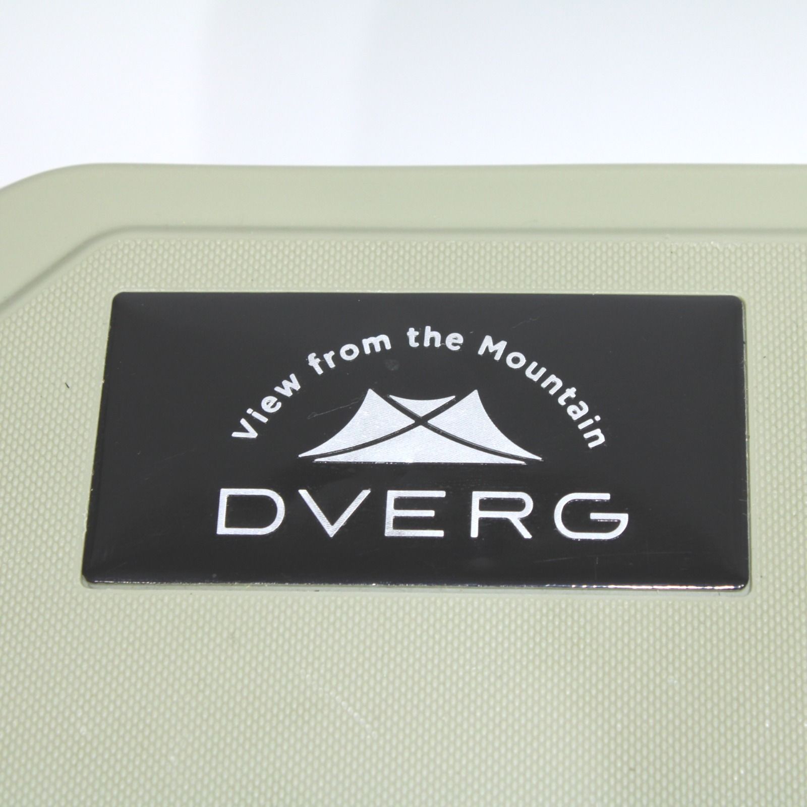 ドベルグ アイスランドクーラーボックス 45 QT DVERG