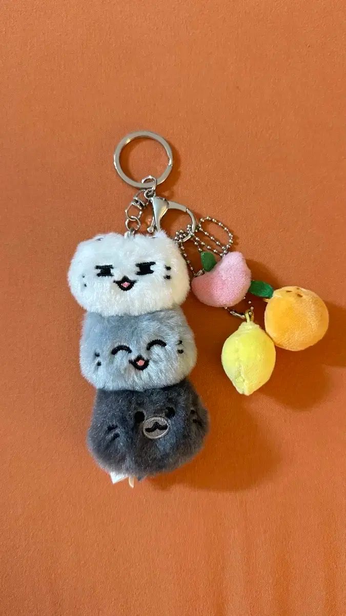 SEVENTEEN ジュン(JUN) ムン・ジュンフィ ミニ틴 ぬいぐるみキーホルダー OCL