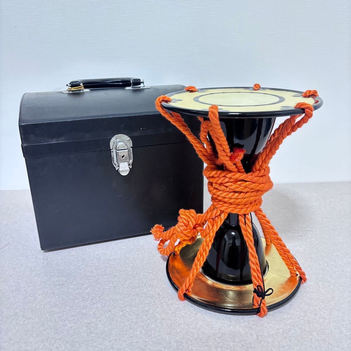 ☆【綺麗】本革 小鼓 ハードケース付 和楽器 - メルカリ