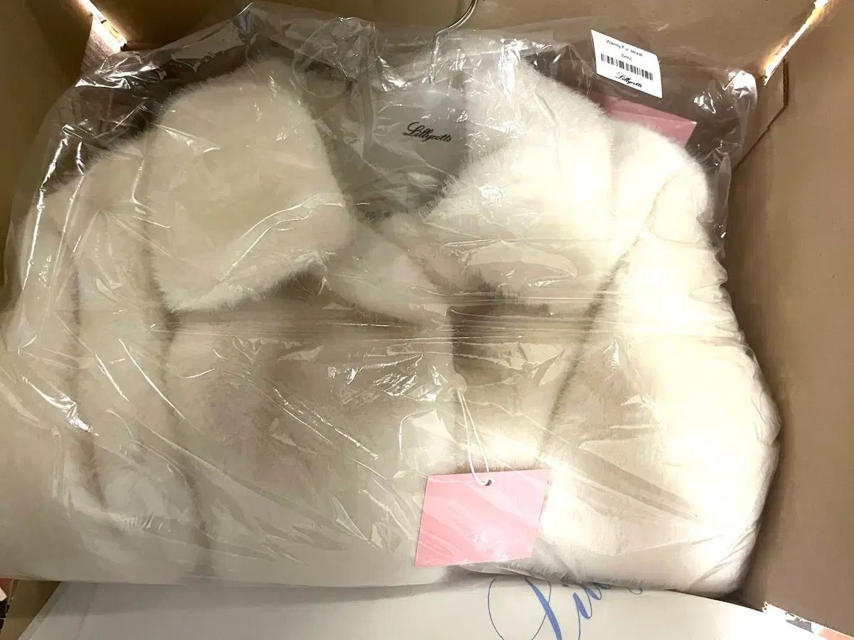  リリーコーツ ウェンディ ファージャケット テーラードジャケット ジャケット アウター