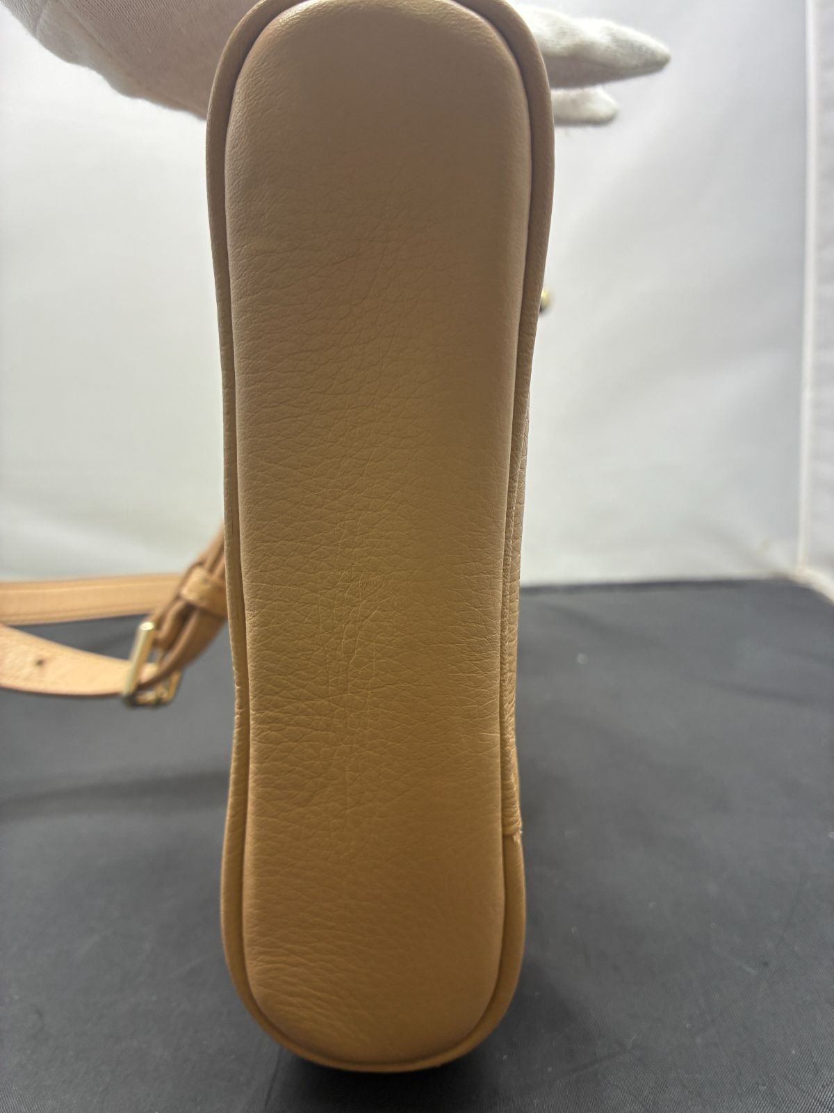 ショルダーバッグ