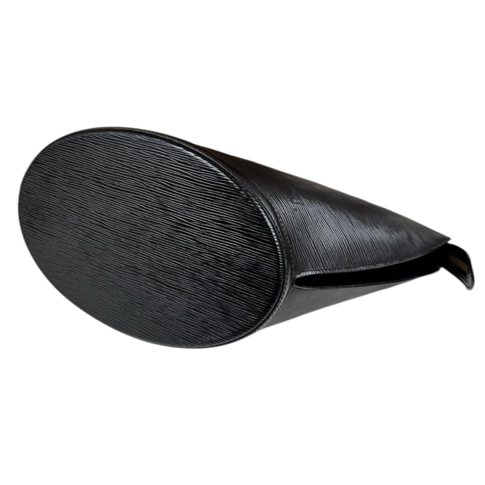 ショルダーバッグ エピレザー