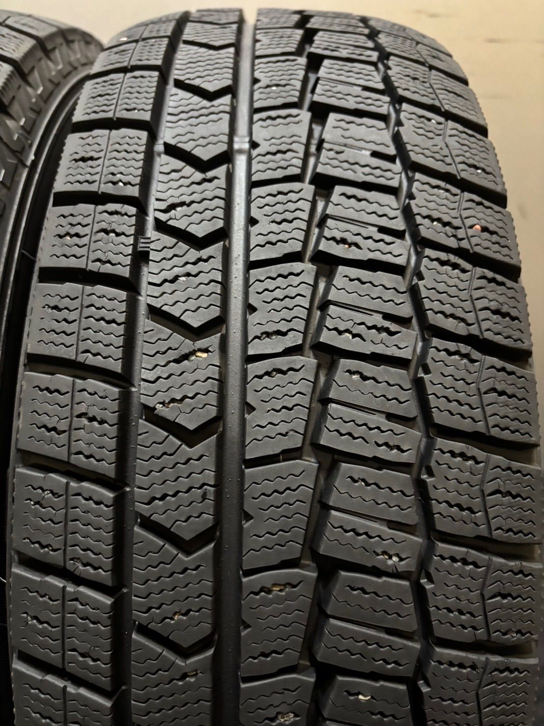 195 65 R 15 DUNLOP WINTER MAXX WM 02 20年製 スタッドレス 4本 ダンロップ ウィンターマックス ノア ヴォクシー プリウス 南1 L 124