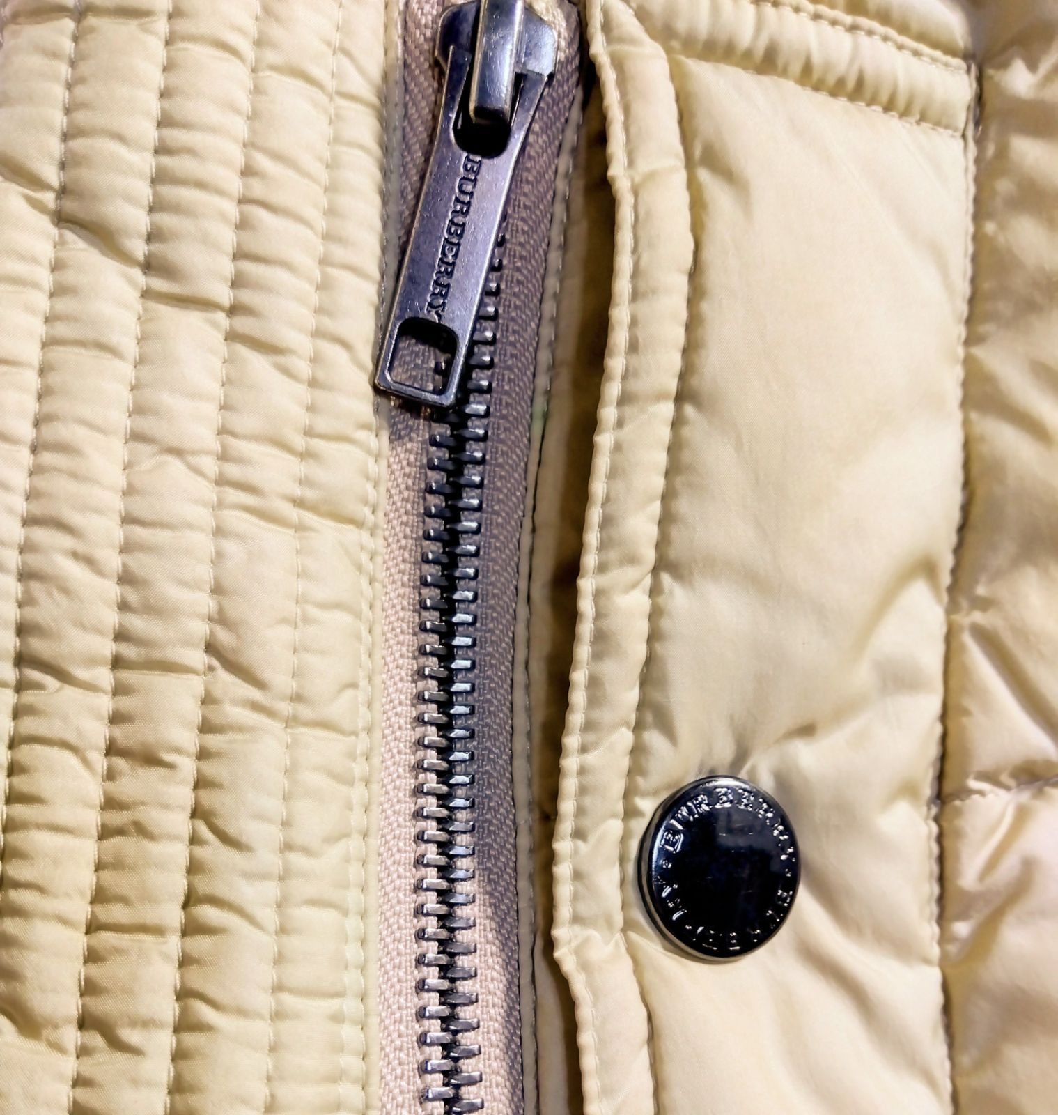 USED中古品】 BURBERRY バーバリー ダウンコート フォックスファー 38