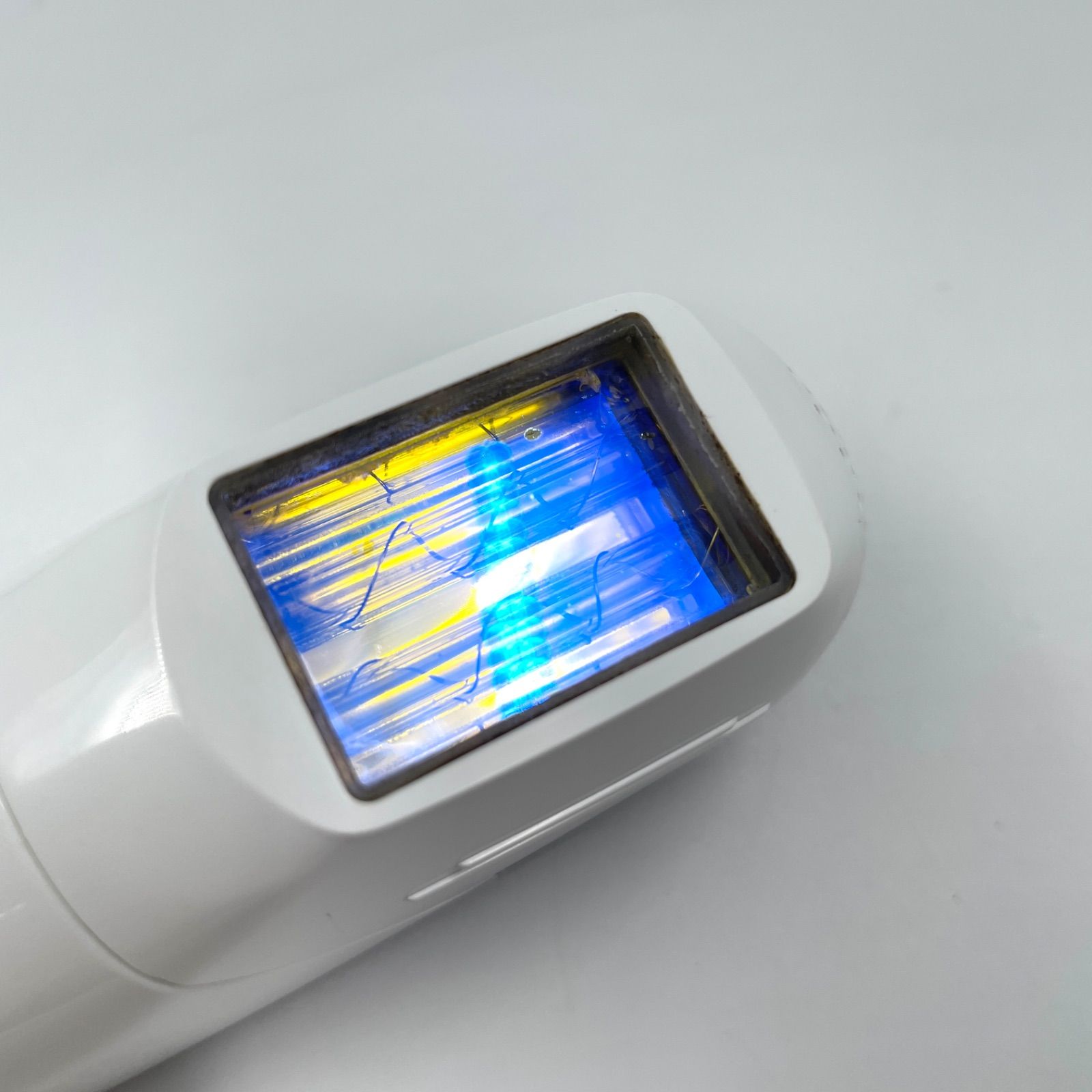 1218A LAVIE 家庭用エステ脱毛器LAVIE（ラヴィ）LVA600 ムダ毛 脱毛