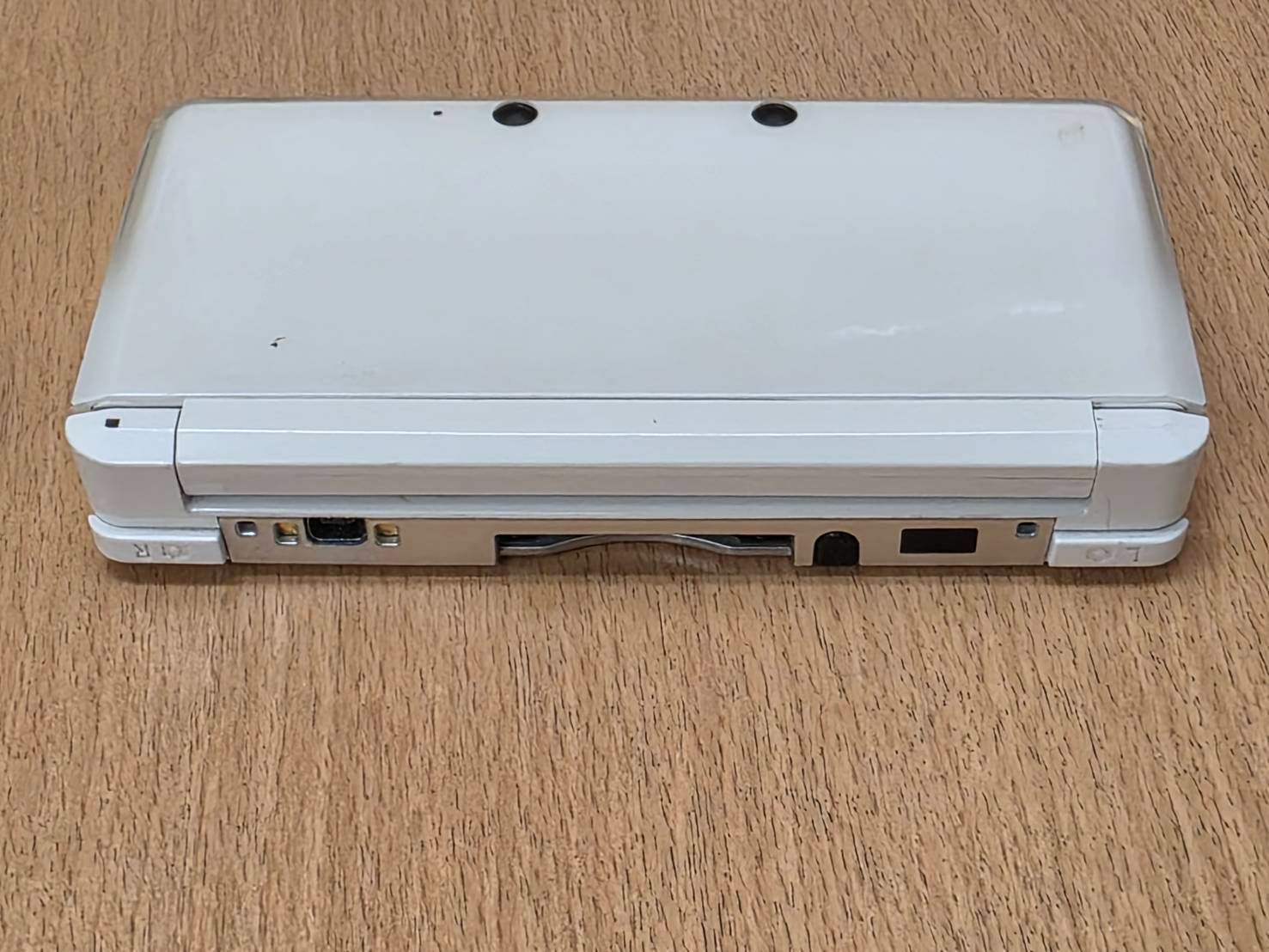 アイスホワイト