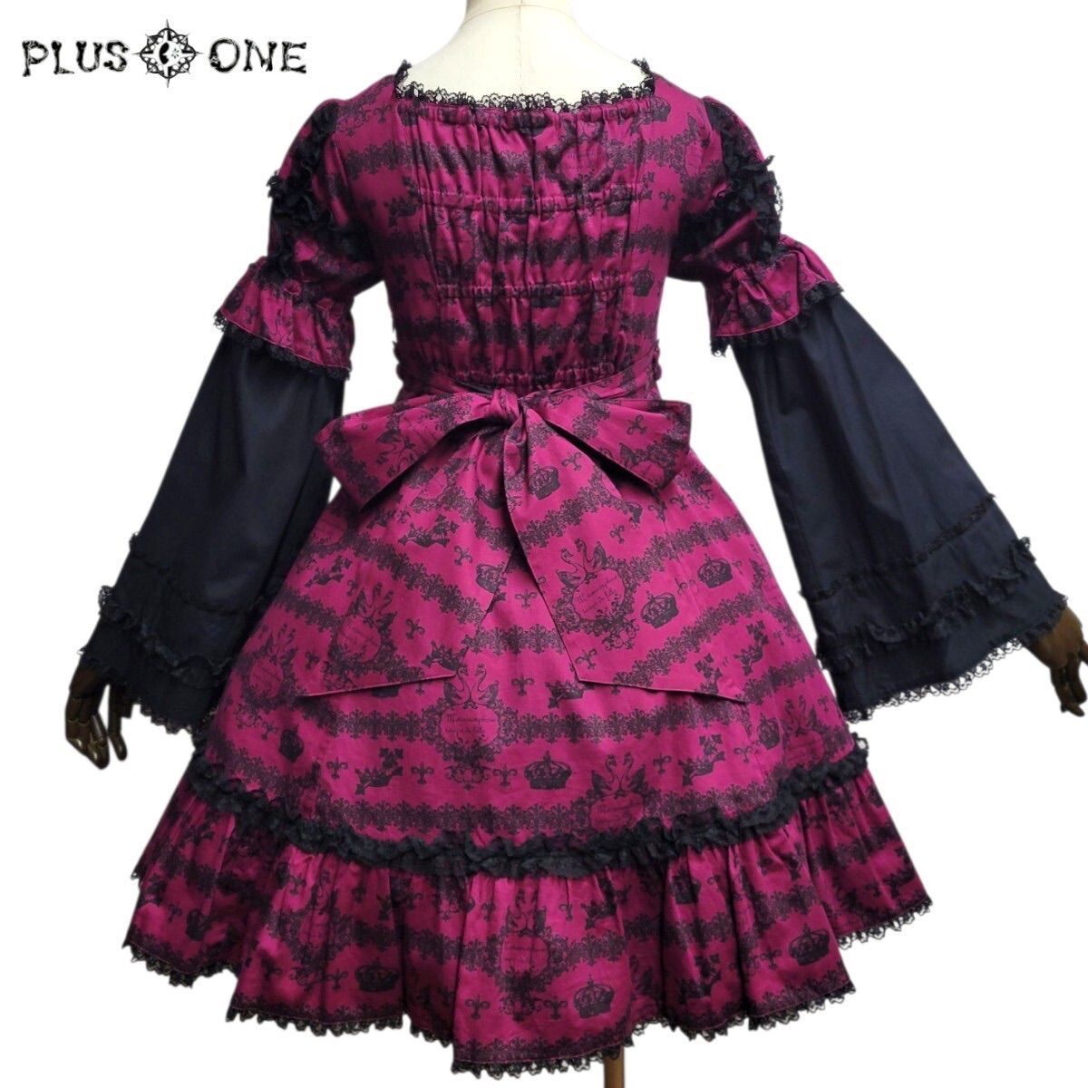 2008年【metamorphose temps de fille】スワンボーダーワンピース