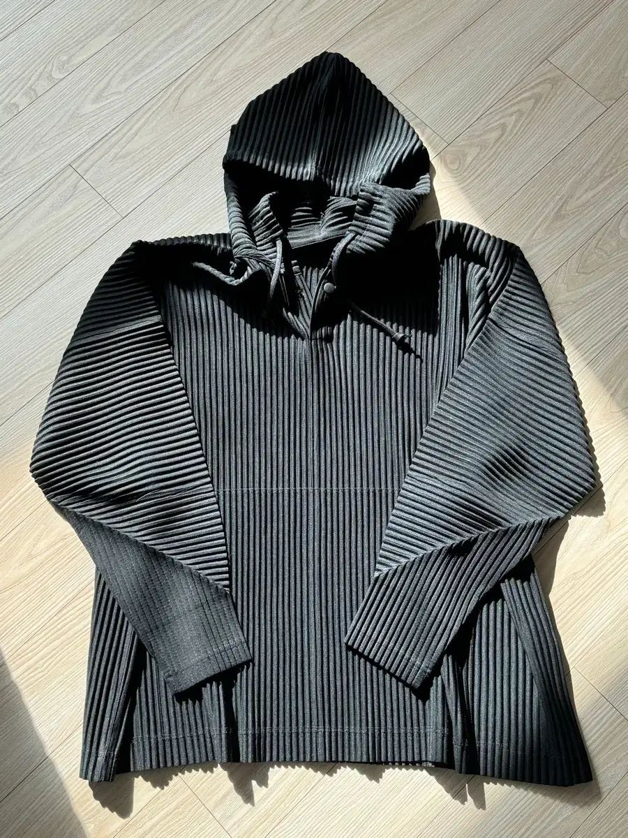 オムプリッセ フードトップ 3 homme plisse イッセイミヤケ