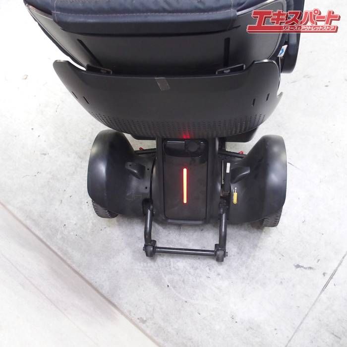  WHILL Model C 次世代型 電動車椅子 45万円 直接引取り 電動カート 看護 介護用品