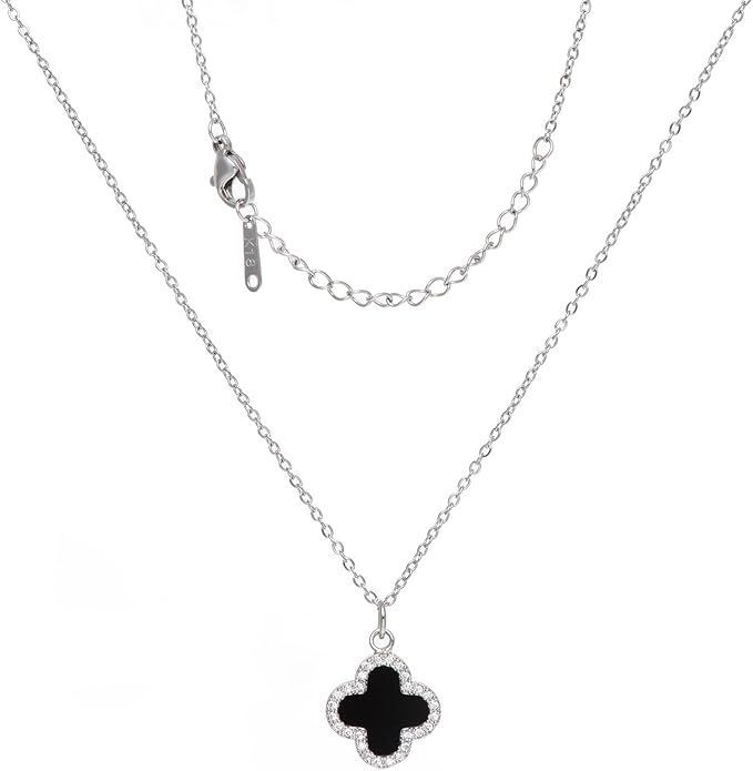 黒のクローバーネックレス ゴールドメッキ ゴールドメッキのブラックオニキスクローバーネックレス、CZ付き