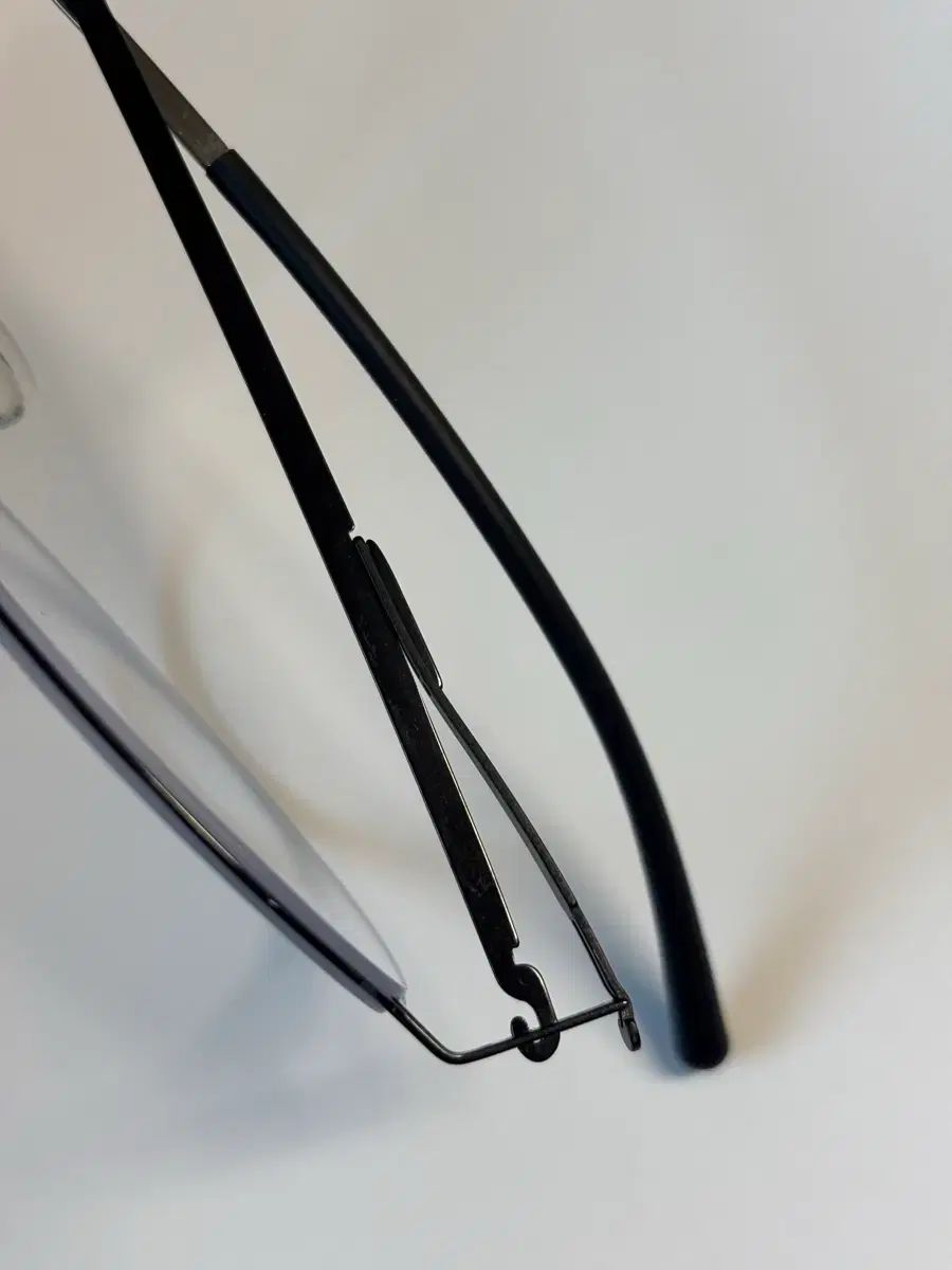 アイシーベルリン メガネ