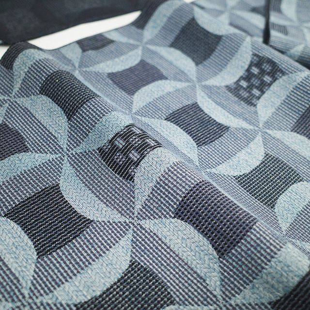 新古品】 名古屋帯 未使用 本場筑前博多織 正絹 全通 八寸 博多織 博多