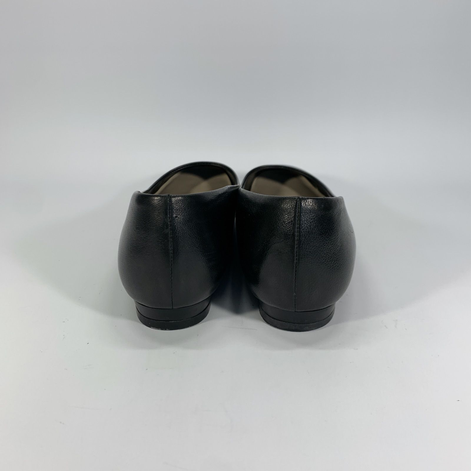 美品 マーガレットハウエル オールレザー ラウンドトゥ フラットパンプス 黒 マーガレット・ハウエル アイデア MARGARET HOWELL idea ラウンドトゥ