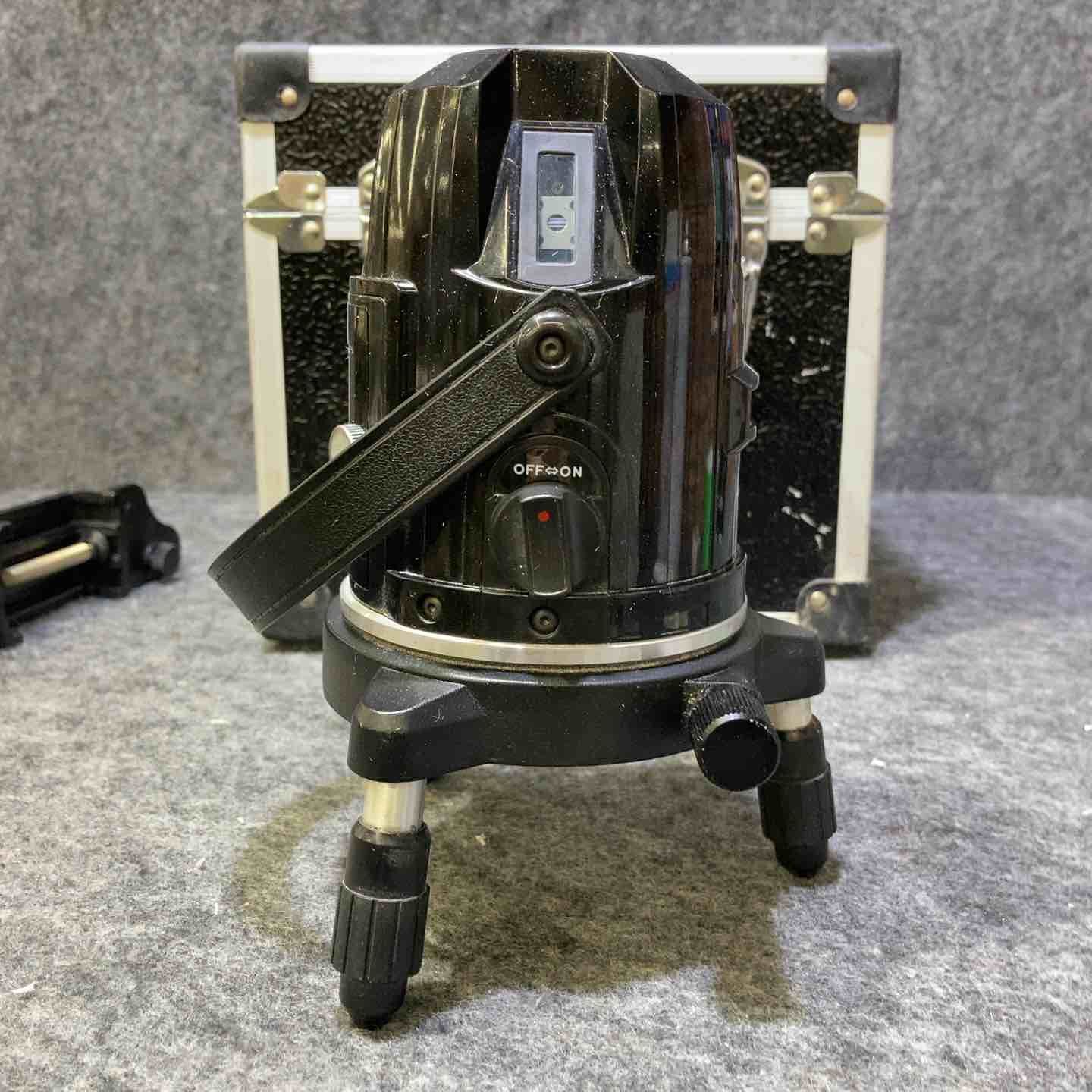 レーザー墨出し器 MG-41