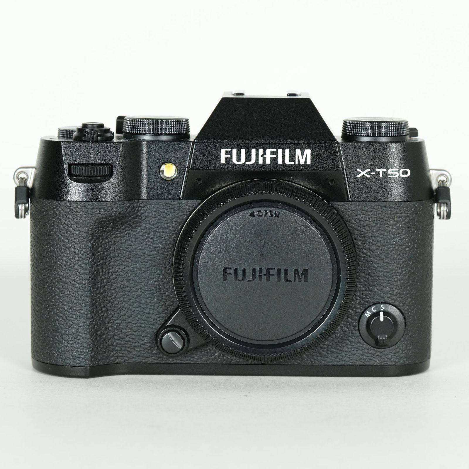 シャッター数1 260回 バッテリー ハンドグリップ付 X T 50 ボディ ブラック FUJIFILM Xマウント