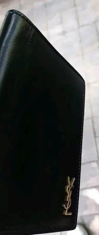 YVES SAINT LAURENT イヴ サンローラン 二つ折り財布 状態A級