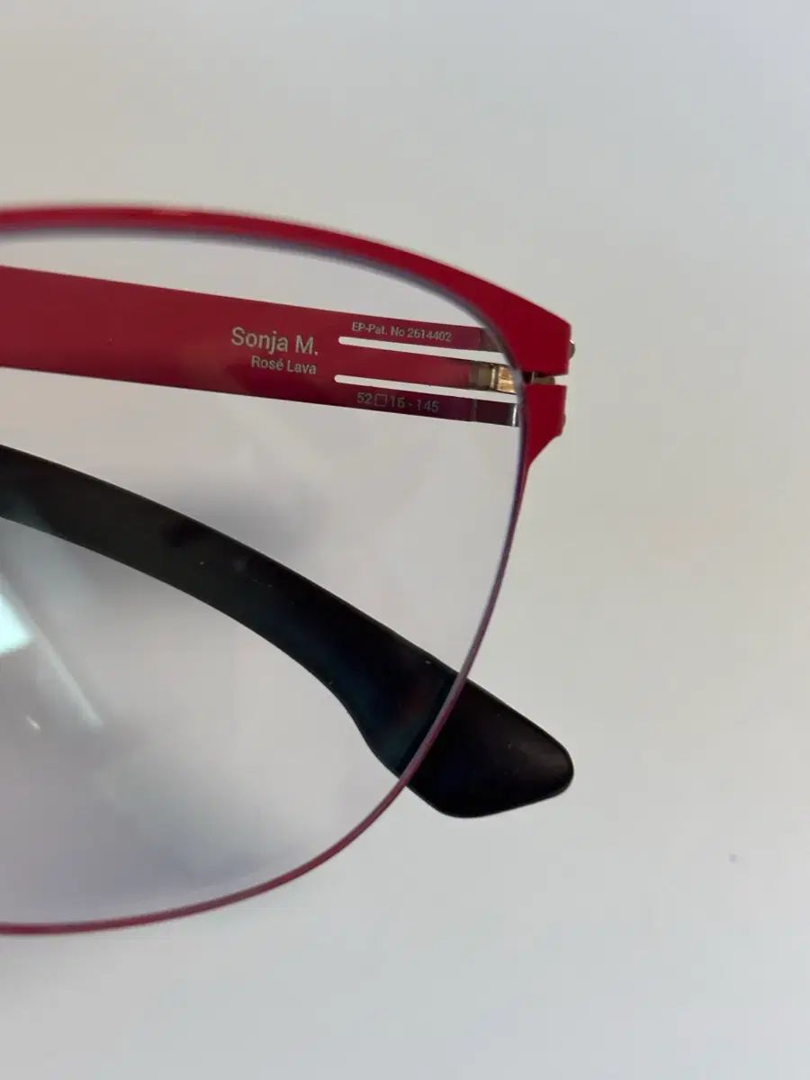 アイシーベルリン メガネ