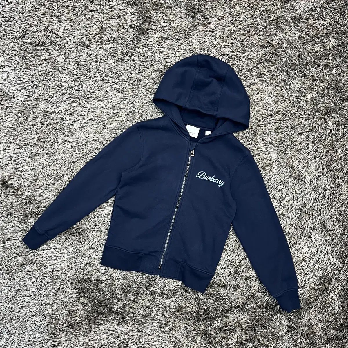 バーバリー ジュニア フードジップアップ 128 8 Y