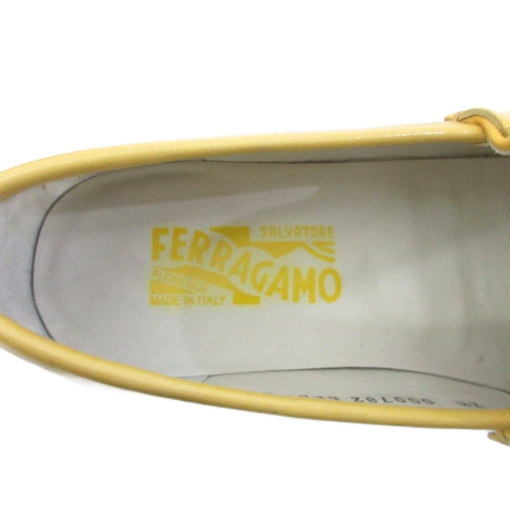 サルヴァトーレフェラガモ Salvatore Ferragamo ローファー スリッポン