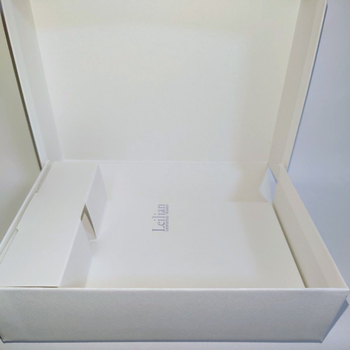 MR-01749 殻ノ少女 グングニル Innocent Grey 特製外殻パッケージ