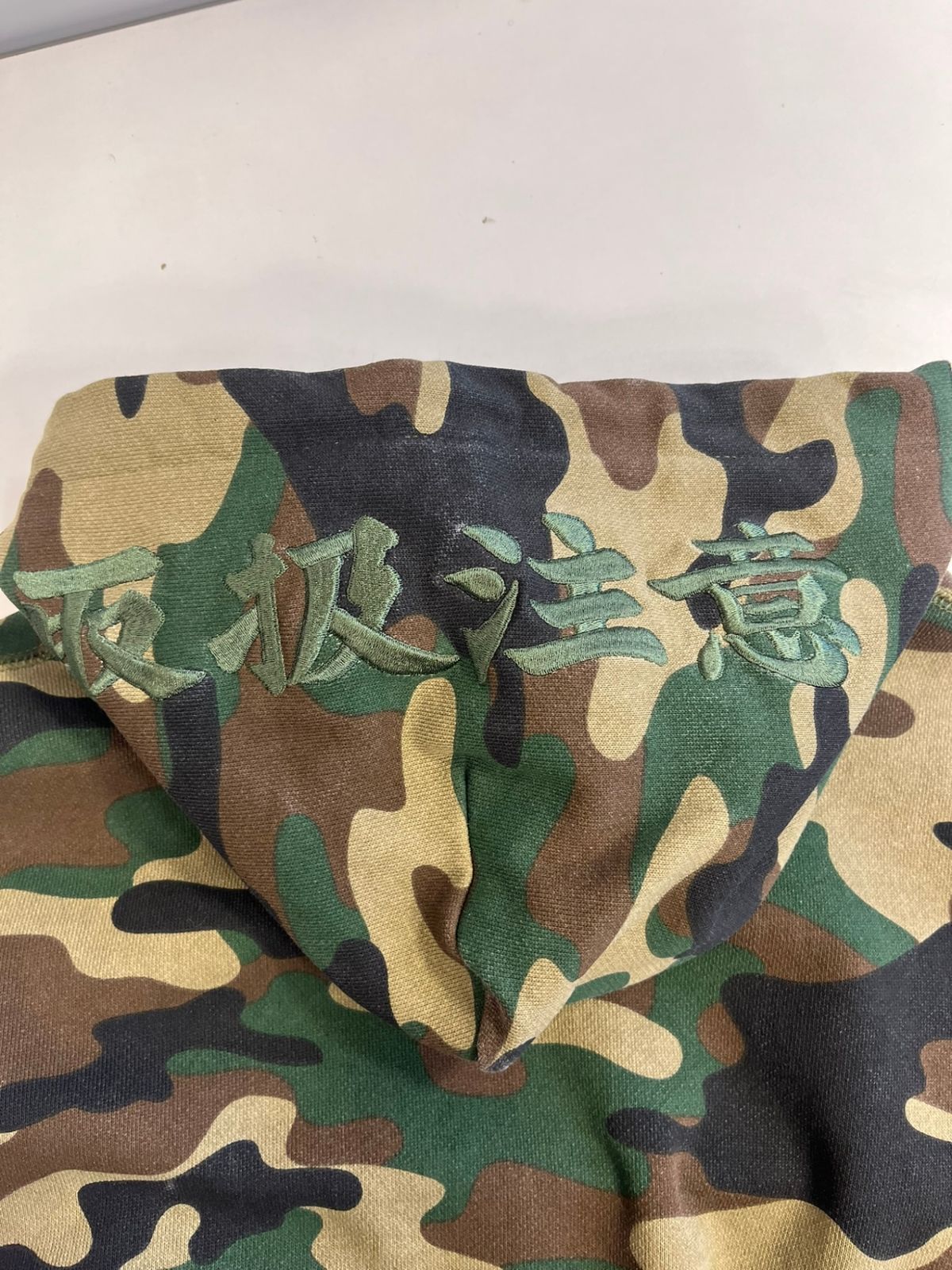 ブラックアイパッチ BlackEyePatch 取扱注意 フーディ パーカー 迷彩