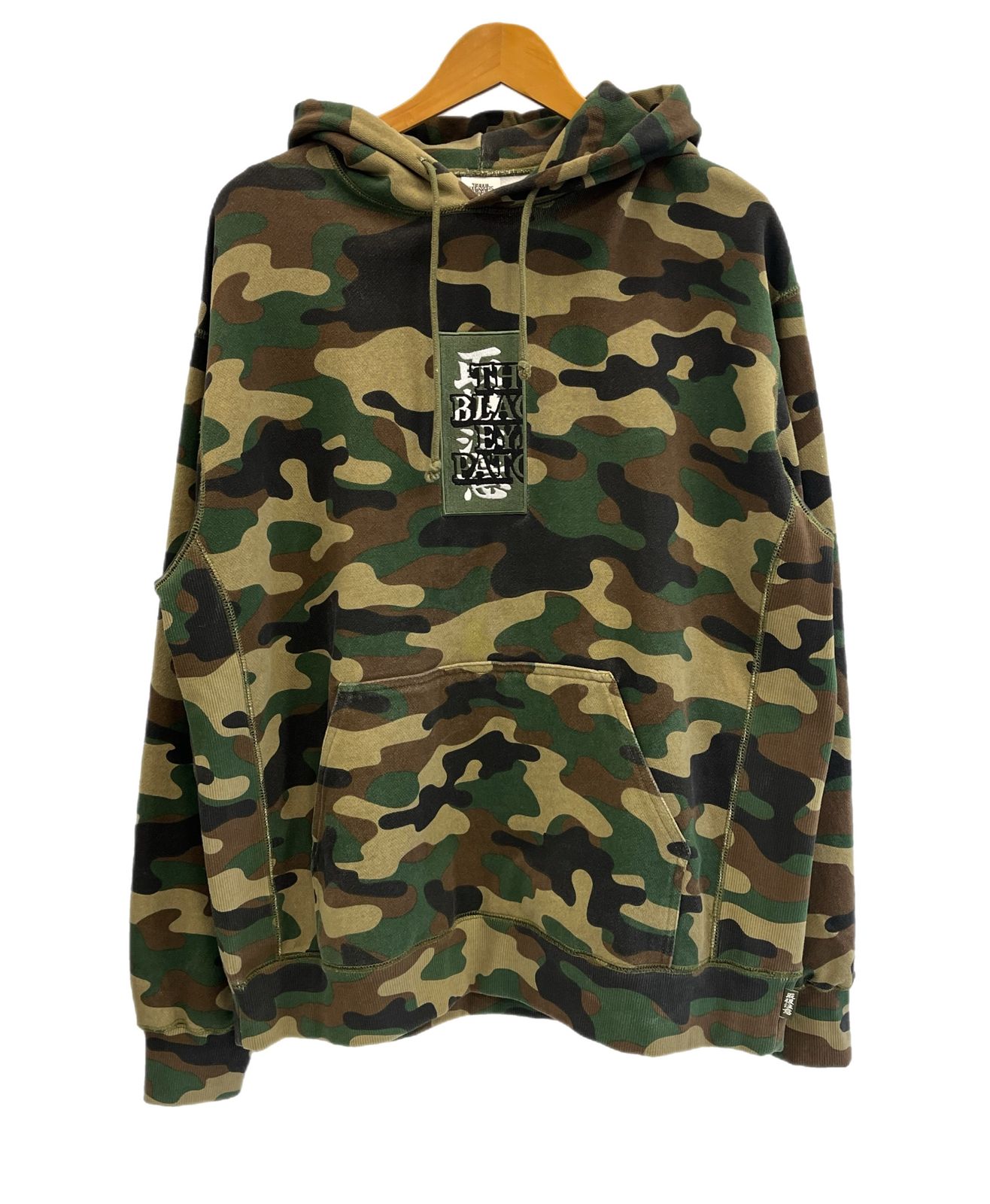 blackeyepatch パーカー　迷彩柄 ブラックアイパッチ BlackEyePatch 取扱注意 フーディ パーカー 迷彩