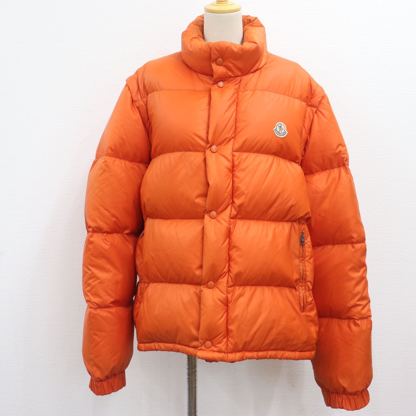 ITT53QAB7W6W MONCLER モンクレール VERONE ベローヌ ダウンジャケット