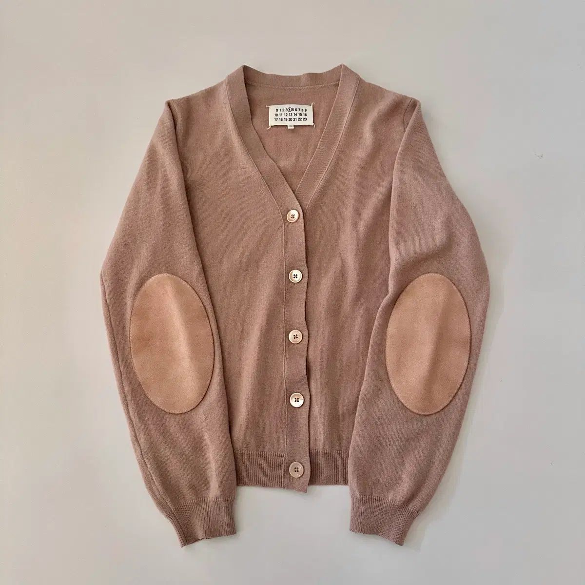 メゾンマルジェラ margiela エルボーパッチ カーディガン - メルカリ