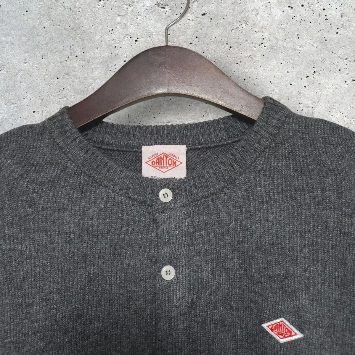 ダントン クルーネック ニット カーディガン チャコール 95 M