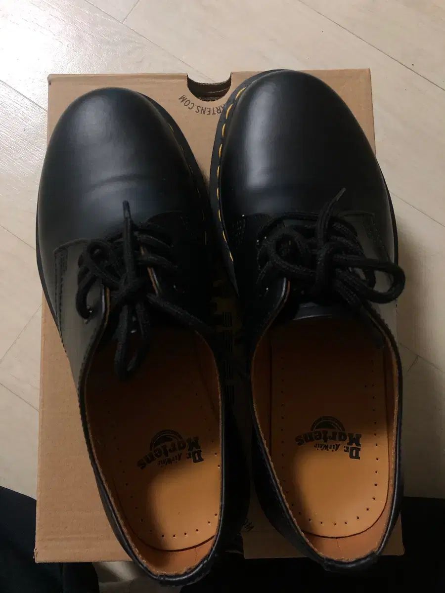 DR. MARTENS ドクターマーチン 1461 スムース ブラック 240