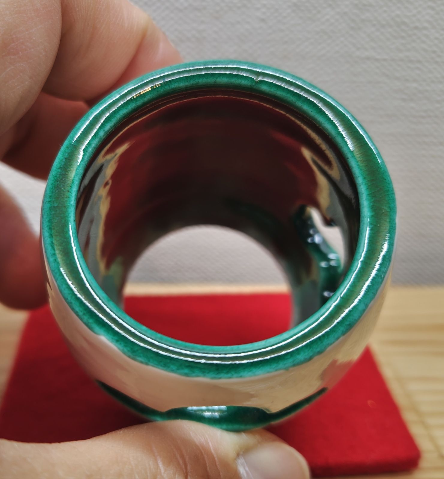 逢絢亭】茶道具 蓋置 萬古焼 雪松の絵 松透かし 加賀瑞山 共箱入り