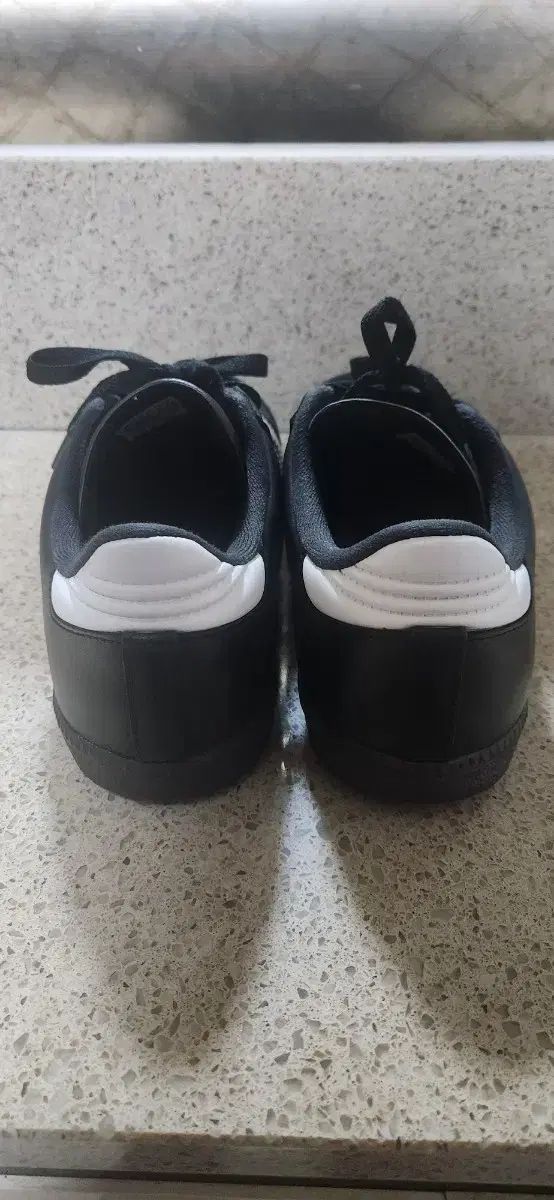 アディダス 쌈바 size 245 歩きやすい デイリーシューズ