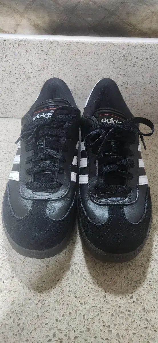 歩きやすい デイリーシューズ