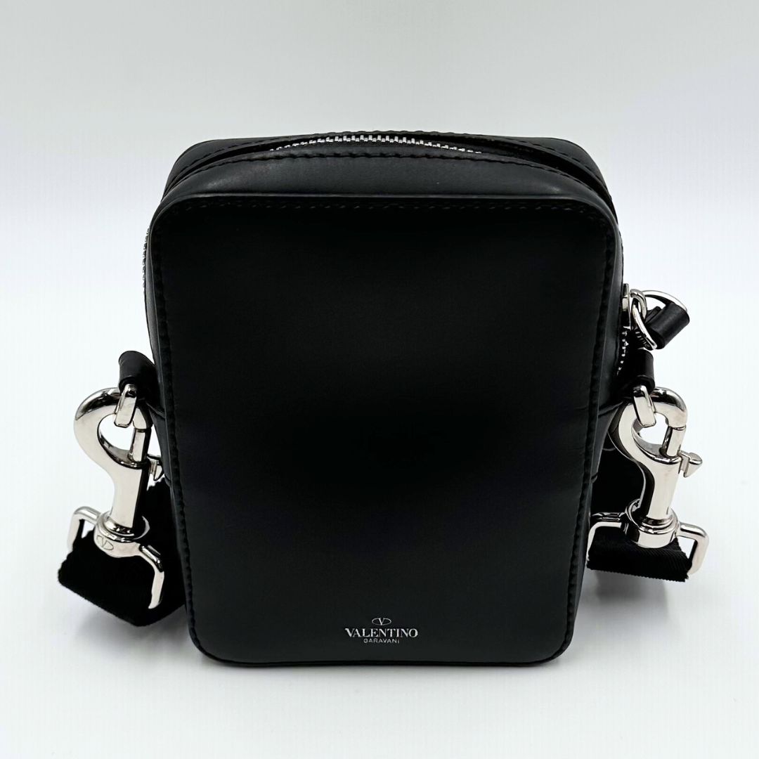 美品】Valentino VLTN レザー ショルダーバッグ - メルカリ