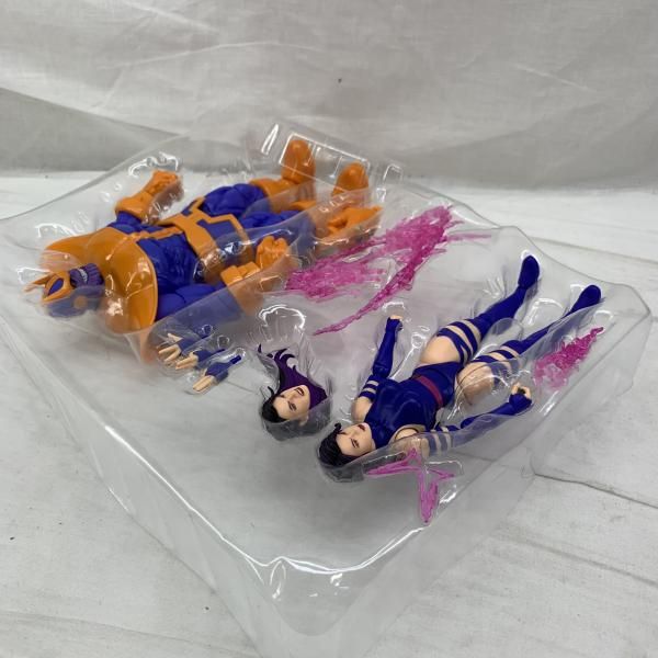 開封)マーベル・レジェンド サイロック VS アウトレット サノス[91